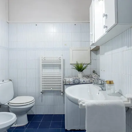 Guesthost - Piazza Dei Cavalieri Confortable Πίζα