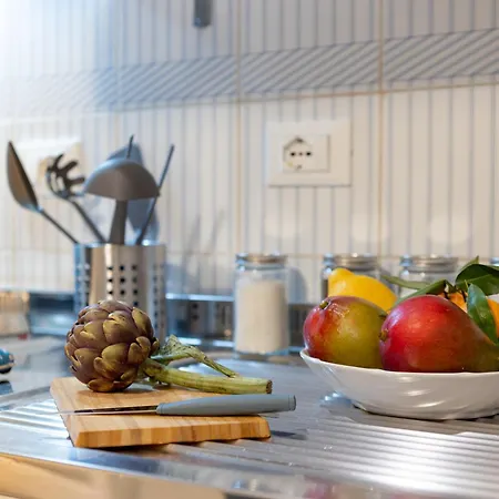 Apartment Guesthost - Piazza Dei Cavalieri Confortable Pisa